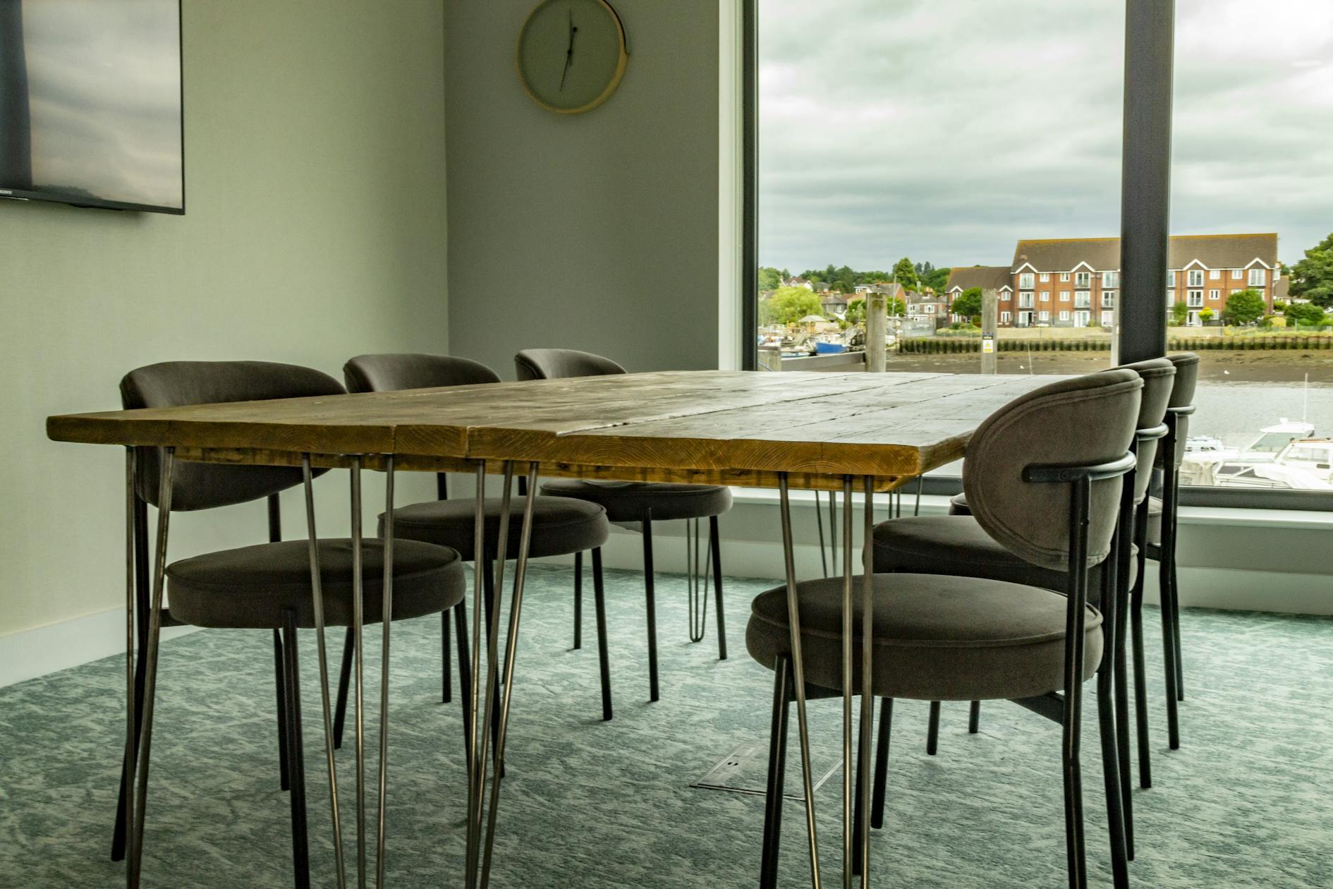 29-33 Vespasian Rd, Southampton for lease Interior Photo- Image 1 of 6