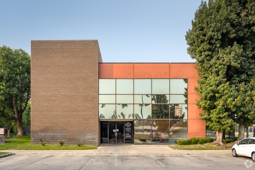 4000 Physicians Blvd, Bakersfield, CA for sale - Building Photo - Image 3 of 42