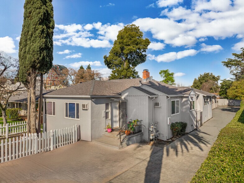 2745 Concord Blvd, Concord, CA à vendre - Photo du bâtiment - Image 2 de 23