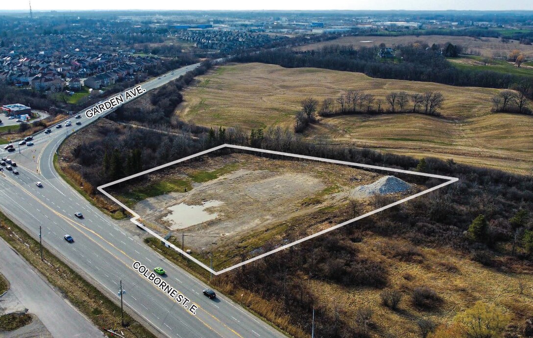 1228 Colborne St E, Brantford, ON for sale Primary Photo- Image 1 of 1