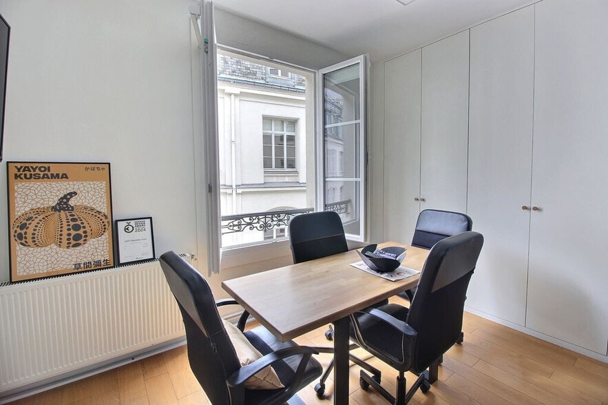 132 Rue Du Faubourg Saint-Denis, Paris à louer - Photo intérieure - Image 3 de 8