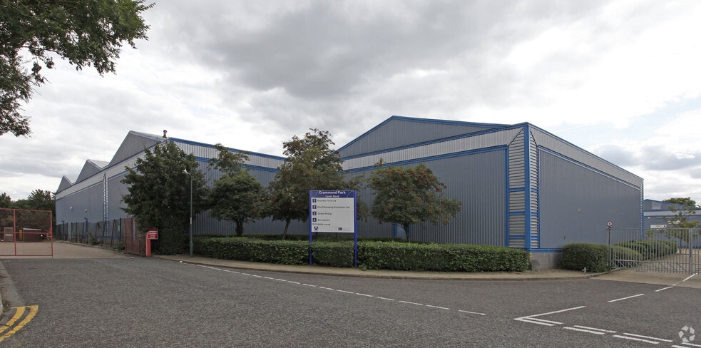 3-4 Crammond Park, Harlow for lease - Primary Photo - Image 1 of 3