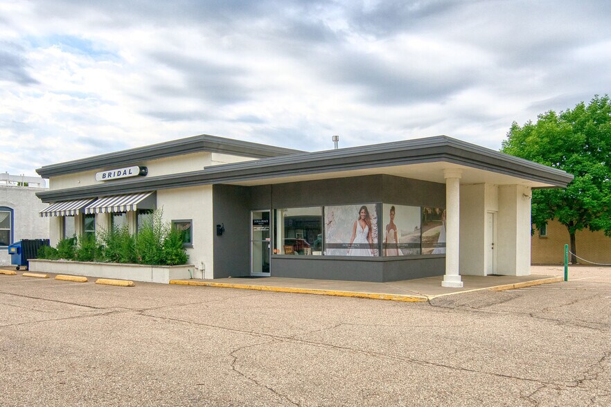 529 Main St, Windsor, CO à vendre - Photo du bâtiment - Image 3 de 13