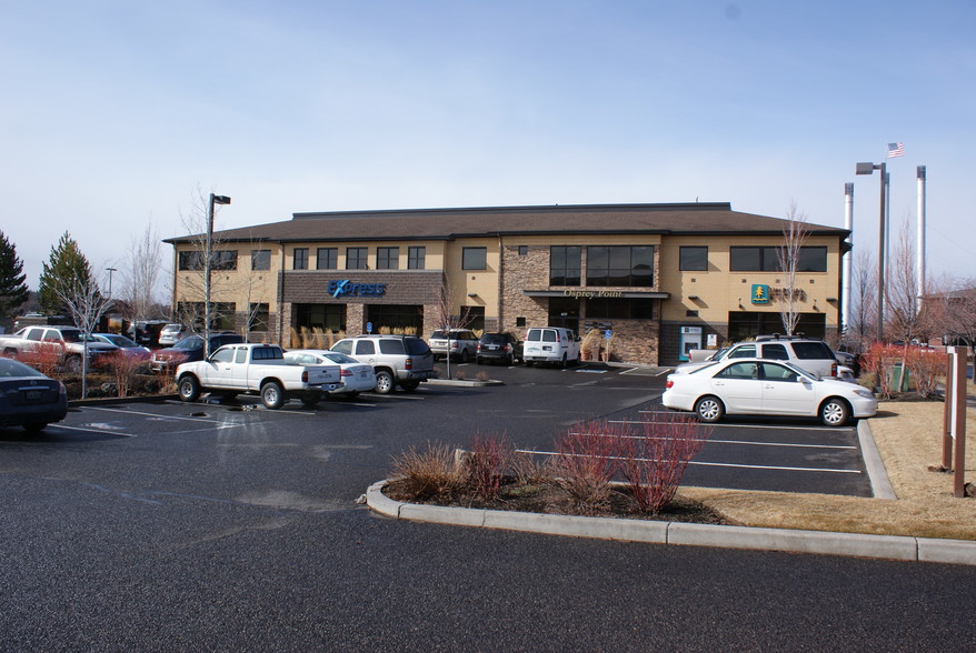 400 SW Bluff Dr, Bend, OR for lease - Building Photo - Image 3 of 7