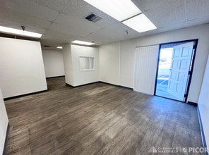 1665-1700 E 18th St, Tucson, AZ for lease Interior Photo- Image 2 of 14