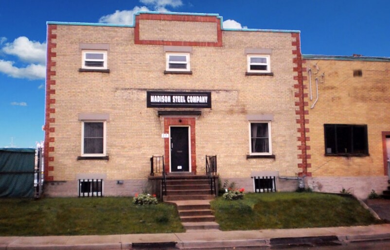 235 Madison Ave S, Kitchener, ON for sale - Primary Photo - Image 1 of 1