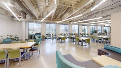 10100 W Innovation Dr, Wauwatosa, WI for lease Building Photo- Image 2 of 9