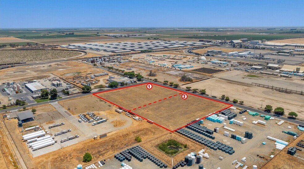 10790 Industrial Ave, Hanford, CA à vendre - Photo du bâtiment - Image 2 de 6