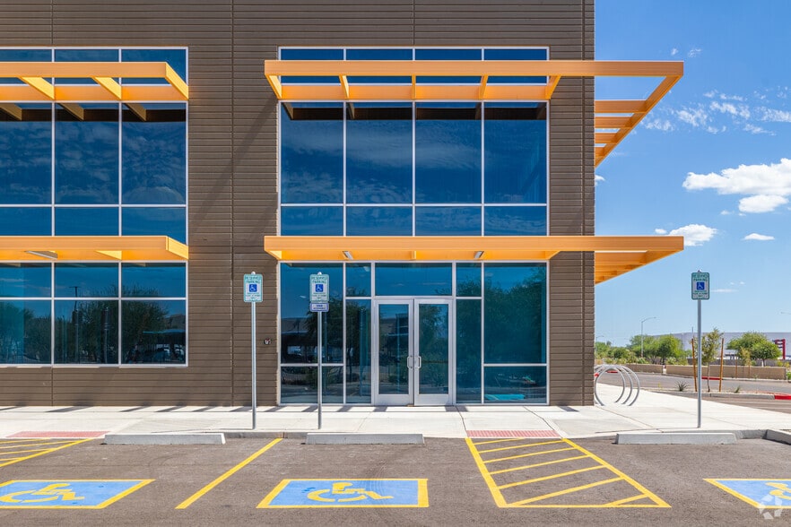 13290 W Sweetwater Ave, Surprise, AZ for lease - Building Photo - Image 2 of 7