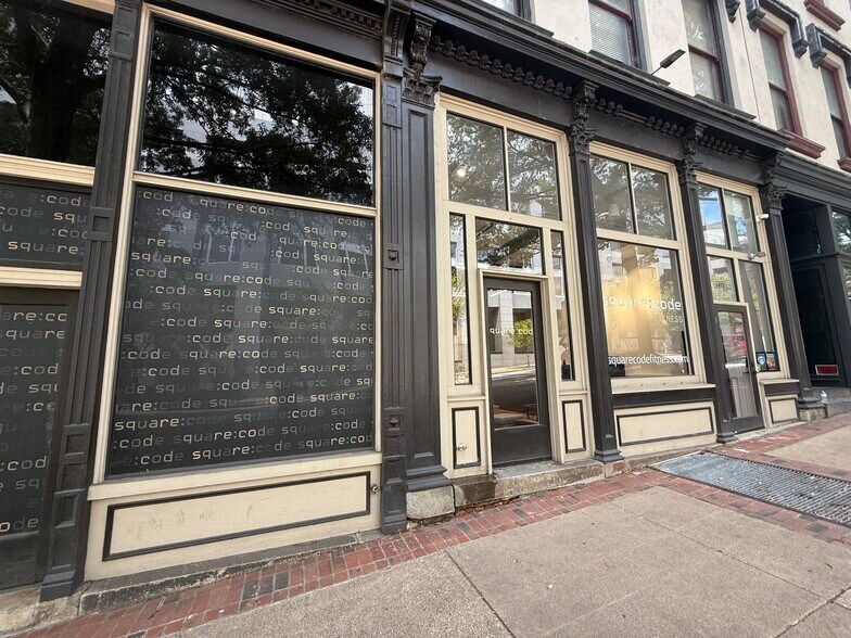 1309-1317 E Main St, Richmond, VA à louer - Photo du bâtiment - Image 3 de 14