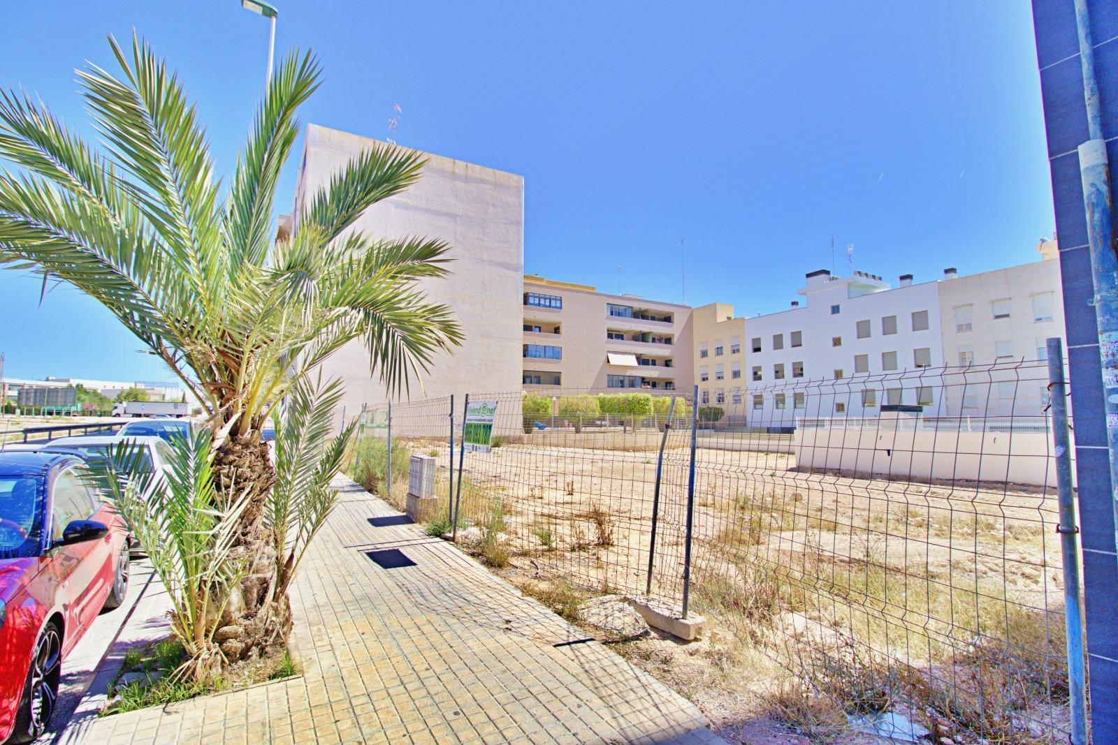 Terrain dans Elche, Alicante à vendre Photo du bâtiment- Image 1 de 9