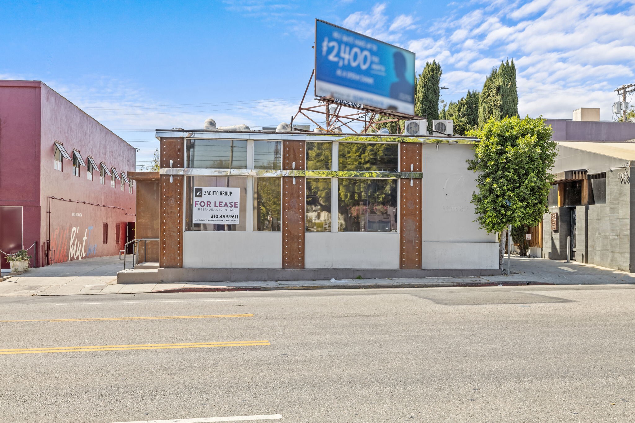 861 N La Cienega Blvd, Los Angeles, CA for lease Interior Photo- Image 1 of 13