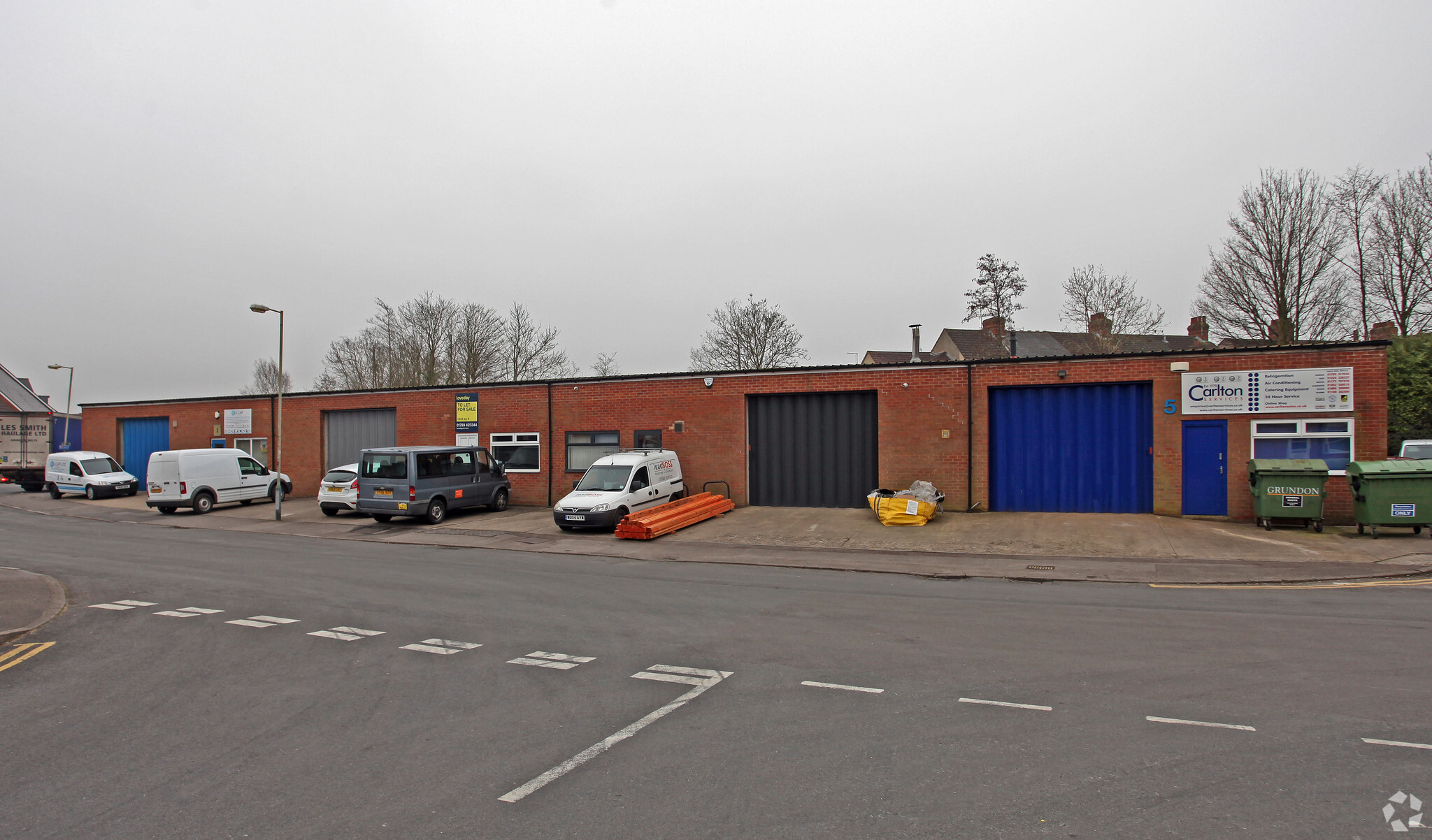 Signal Way, Swindon for sale Primary Photo- Image 1 of 1