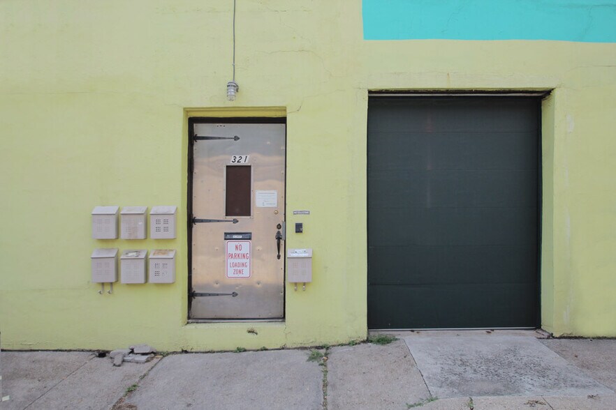 321 Pennwood Ave, Pittsburgh, PA à louer - Photo du bâtiment - Image 3 de 4