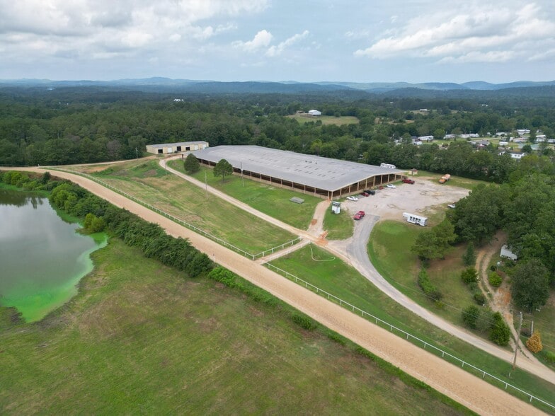 188 Lemay Pl, Hot Springs, AR à vendre - Photo du bâtiment - Image 3 de 9