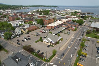 Plus de détails pour 300 Main St, Rockland, ME - Commerce de détail à vendre