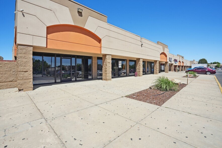 525-547 Sable Blvd, Aurora, CO à vendre - Photo du bâtiment - Image 3 de 3