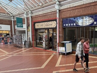 Plus de détails pour Shopping Centre, Bridgwater - Commerce de détail à louer