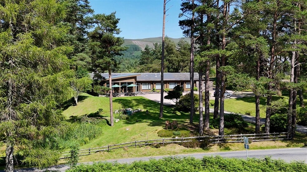 Gairlochy Rd, Spean Bridge for sale - Building Photo - Image 2 of 33