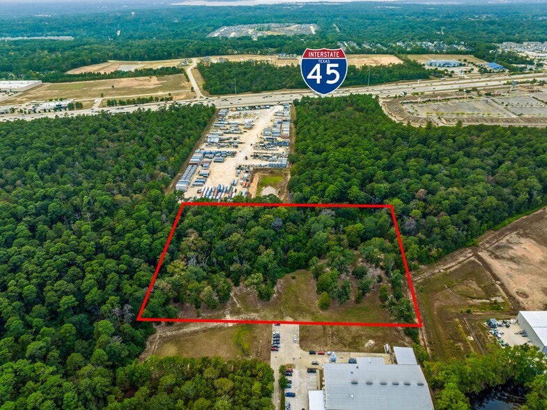 3525 N Frazier St, Conroe, TX à vendre - Photo du bâtiment - Image 2 de 15