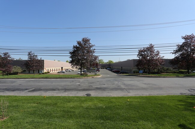 Plus de détails pour 185 Industrial Pkwy, Branchburg, NJ - Industriel à louer