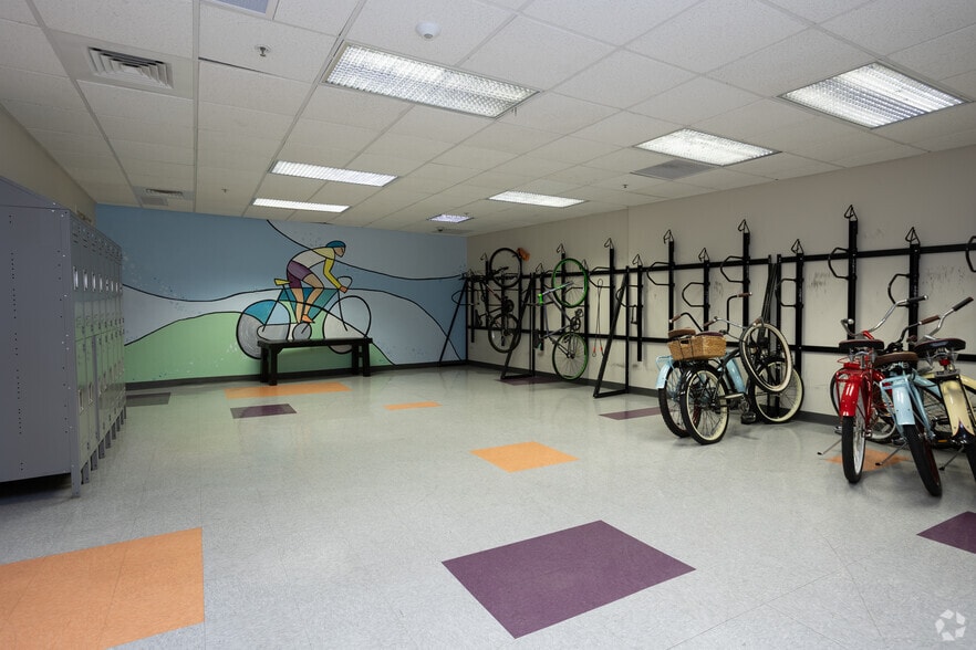 100 N Stone Ave, Tucson, AZ for lease - Interior Photo - Image 3 of 94