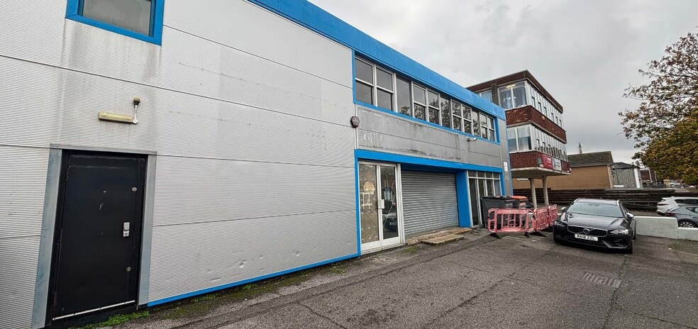 1 Park Rd, Southampton for lease - Building Photo - Image 2 of 2