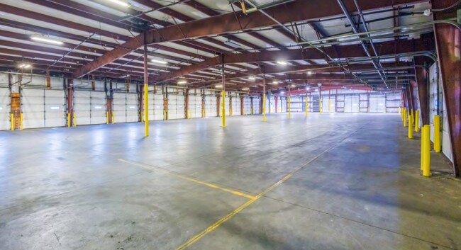 39 Gilmore Dr, Sutton, MA à louer - Photo intérieure - Image 2 de 6