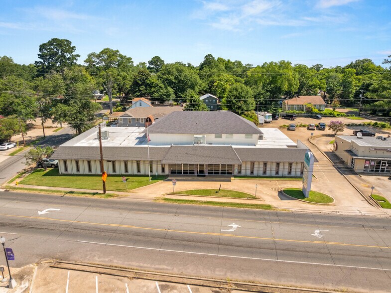 816 University Pky, Natchitoches, LA for sale - Building Photo - Image 2 of 46