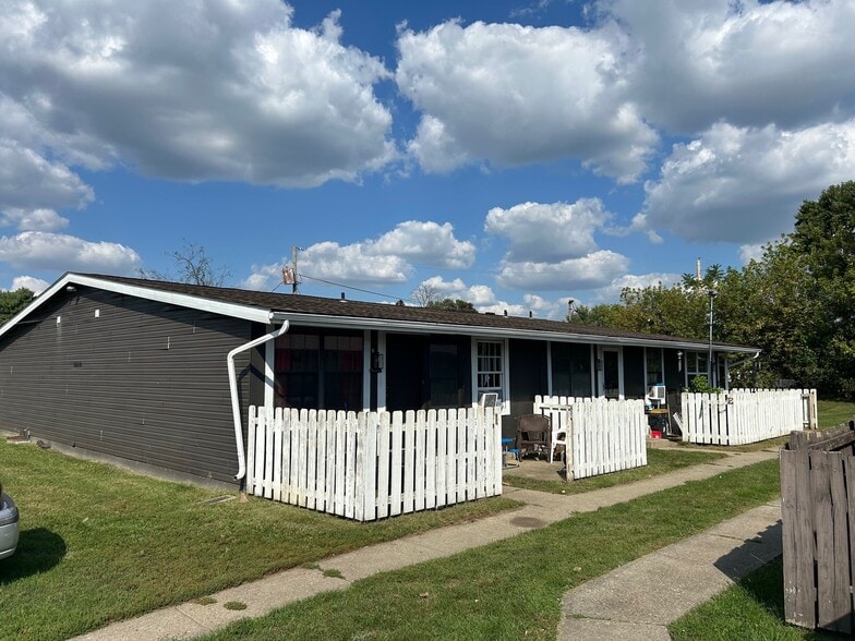 1684 Churchill Downs Rd, Newark, OH for sale - Building Photo - Image 2 of 2