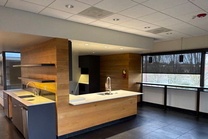 5560 SW 107th Ave, Beaverton, OR à vendre - Photo intérieure - Image 3 de 6