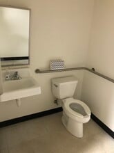 2583-2595 Jefferson Davis Hwy, Warrenville, SC à louer Photo intérieure- Image 2 de 8