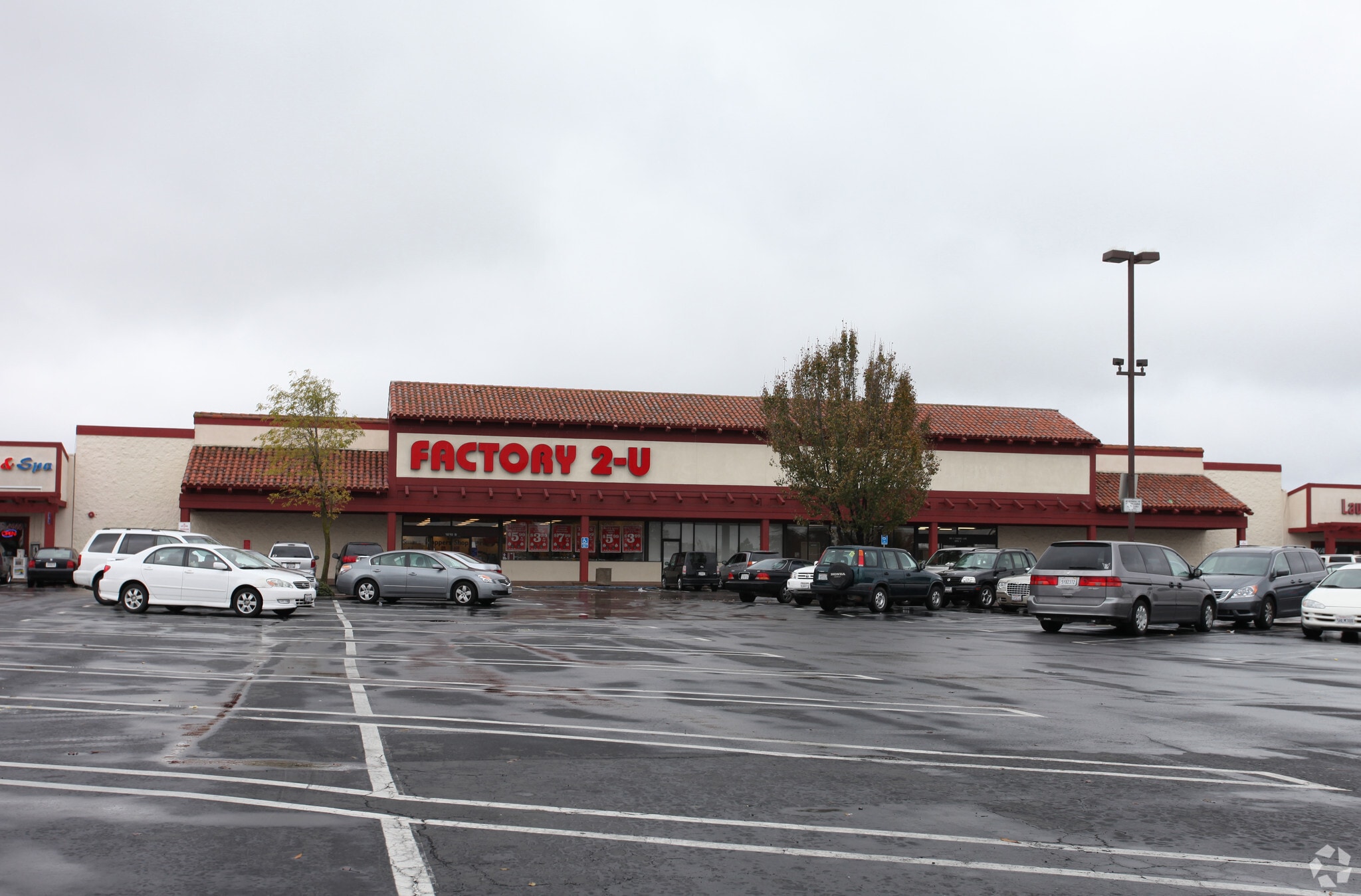 1010 E Hammer Ln, Stockton, CA for lease Primary Photo- Image 1 of 9