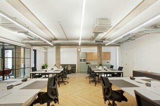 4-10 Artillery Ln, Londres à louer Photo intérieure- Image 2 de 4