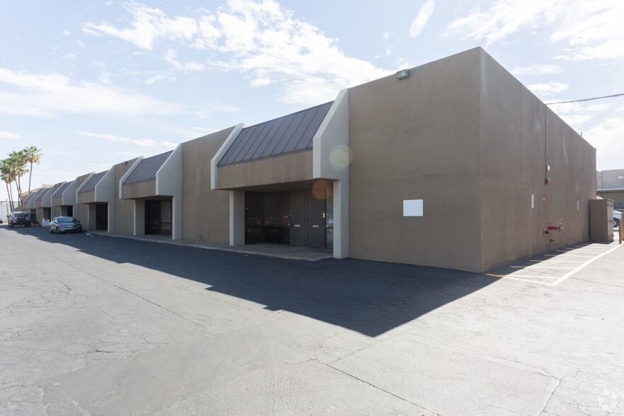 3101 W Thomas Rd, Phoenix, AZ for lease - Building Photo - Image 3 of 4