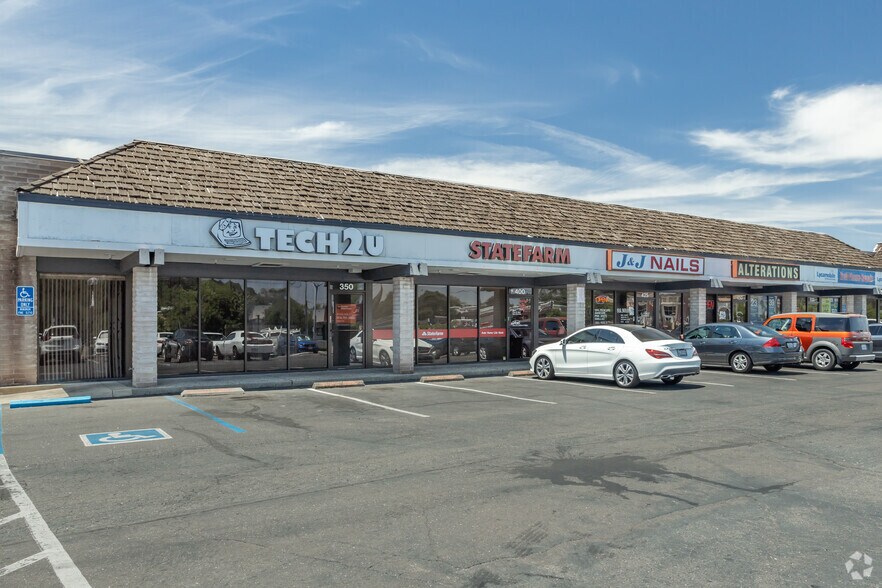 12417 Fair Oaks Blvd, Citrus Heights, CA à louer - Photo du bâtiment - Image 2 de 6