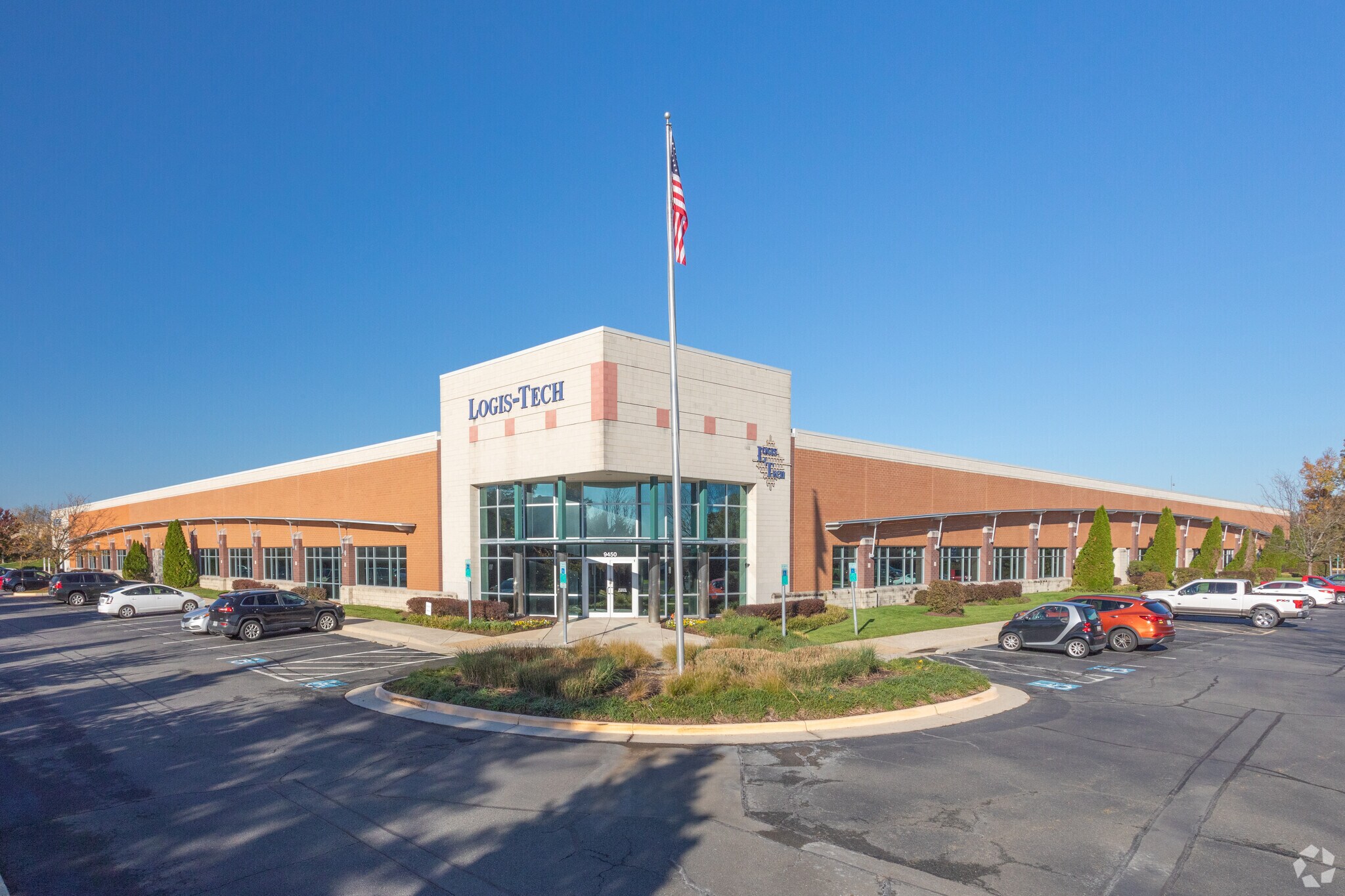 9450 Innovation Dr, Manassas, VA à louer Photo principale- Image 1 de 5