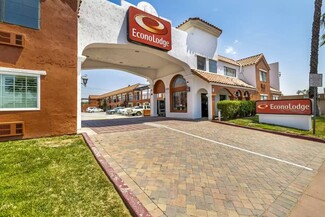 Plus de détails pour 24412 Sunnymead Blvd, Moreno Valley, CA - Services hôteliers à vendre