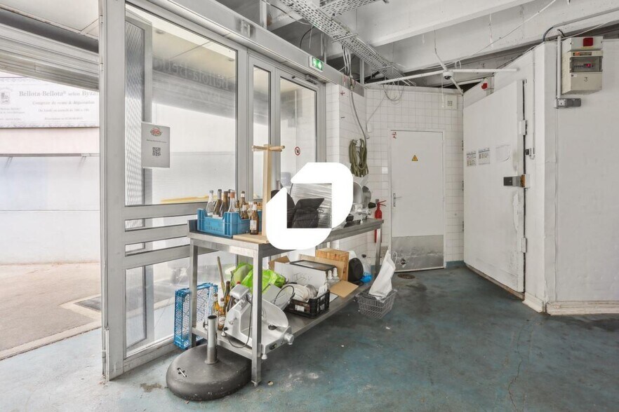 Flex dans Boulogne-Billancourt à louer - Photo du bâtiment - Image 3 de 14