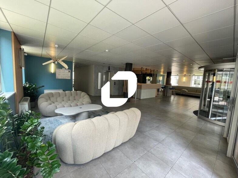2 Rue Maurice Hartmann, Issy-les-Moulineaux à louer - Photo intérieure - Image 3 de 32