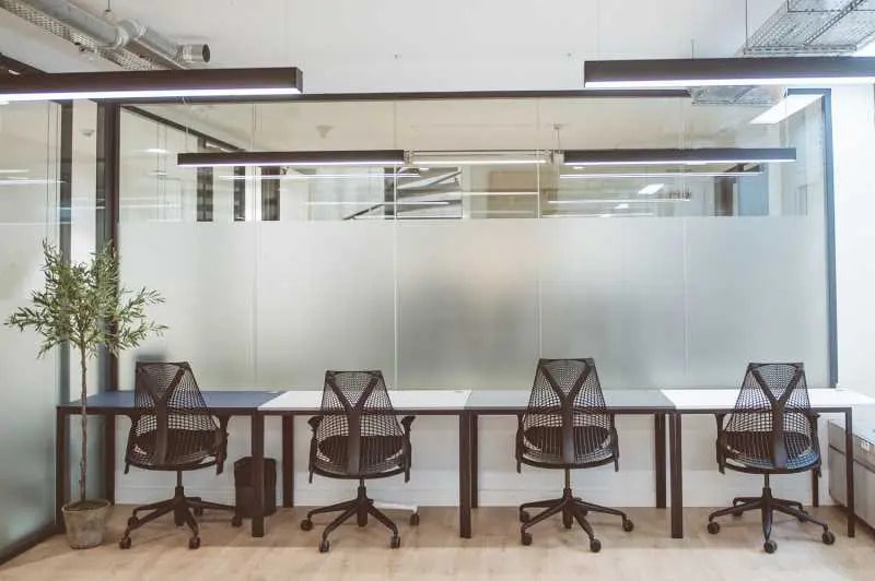 49 Avenue D'Iena, Paris for lease - Interior Photo - Image 3 of 29