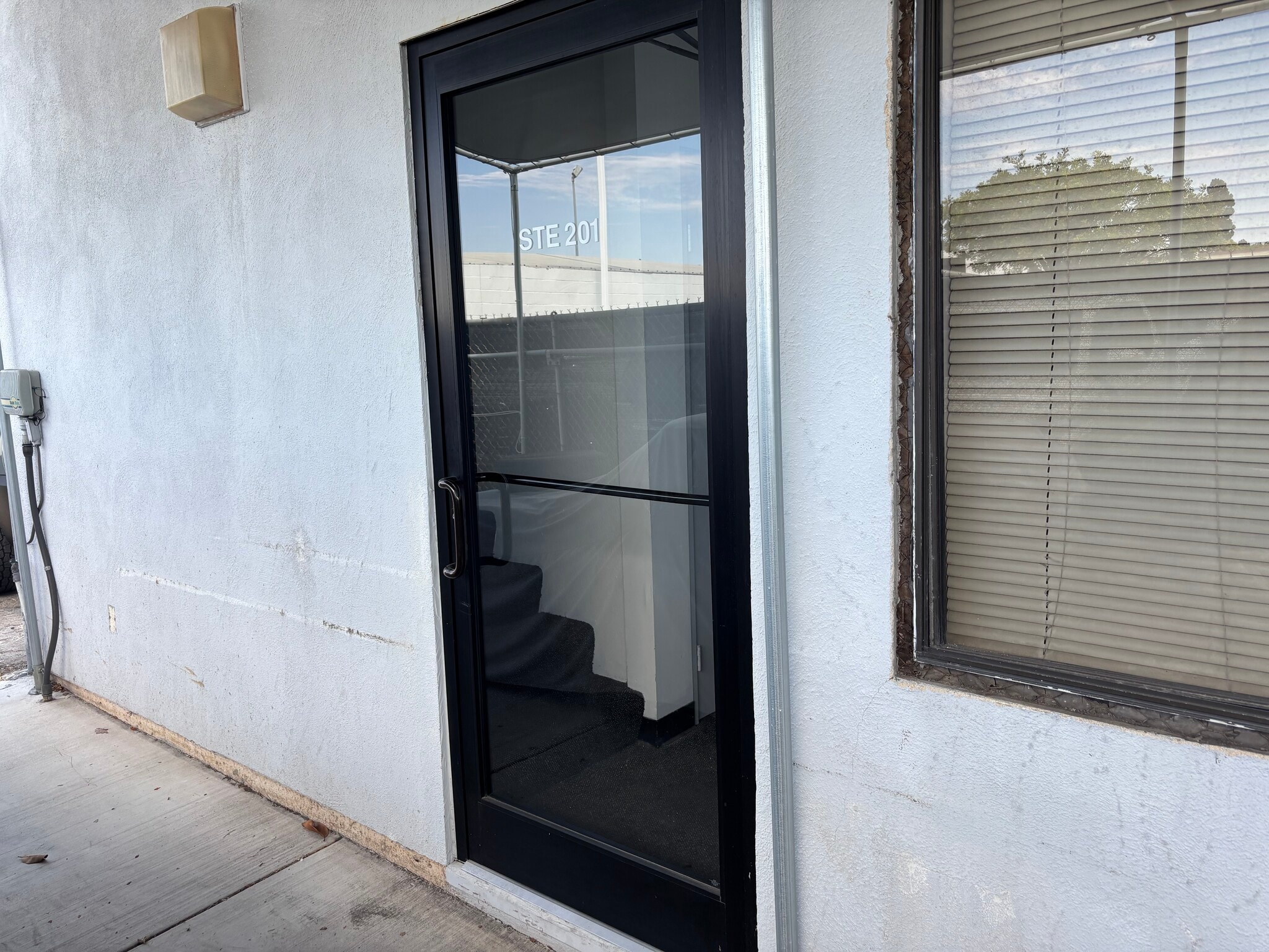 19232 Beach Blvd, Huntington Beach, CA for lease Interior Photo- Image 1 of 4