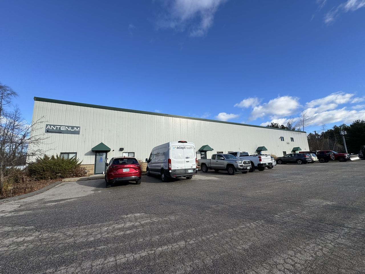 12 Star Dr, Merrimack, NH for lease Primary Photo- Image 1 of 9