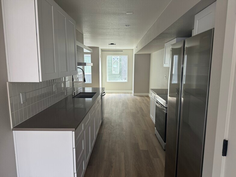 1642 N Lafayette St, Denver, CO à vendre - Photo intérieure - Image 2 de 6