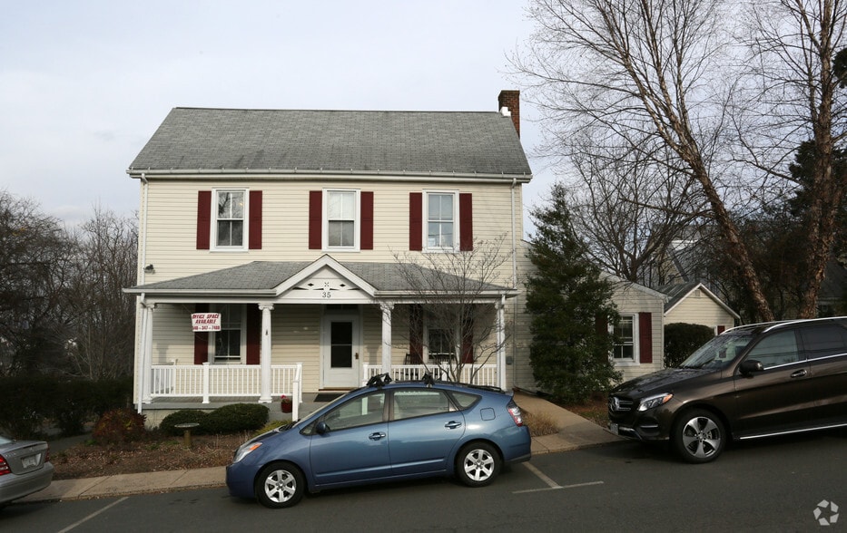 35 Horner St, Warrenton, VA for sale - Building Photo - Image 3 of 5