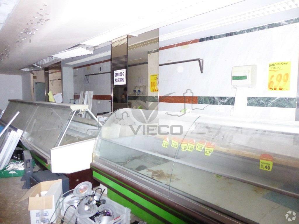 Retail in Cuenca, Cuenca for lease Interior Photo- Image 1 of 7