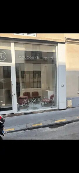 Commerce de détail dans Paris à vendre - Photo du bâtiment - Image 2 de 5
