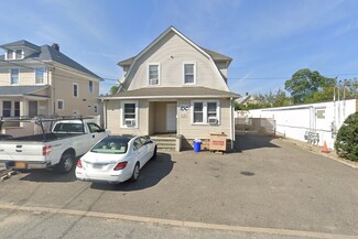 Plus de détails pour 52 Maple Pl, Amityville, NY - Bureau à louer