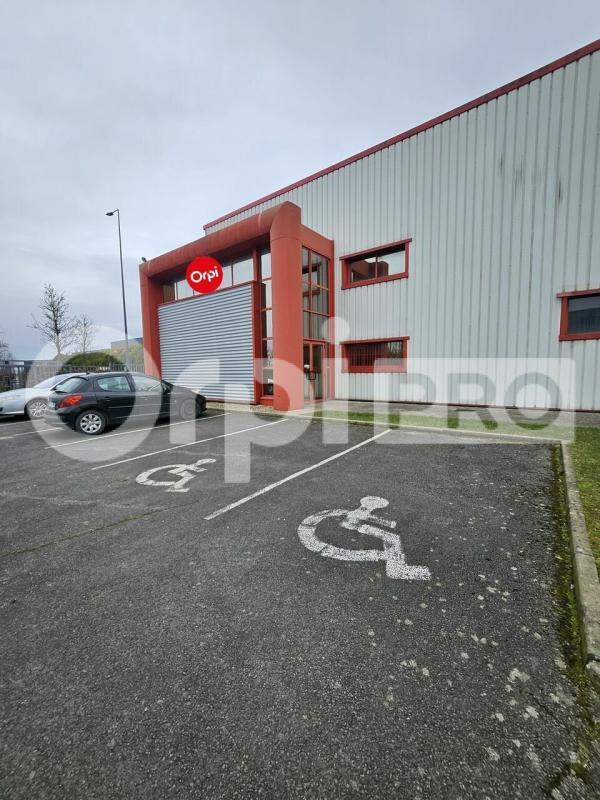 Office in Reims for lease Building Photo- Image 1 of 8