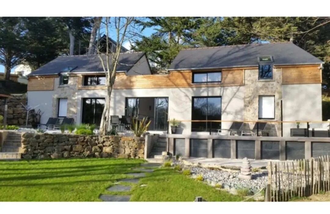 Flex in Erquy for sale Building Photo- Image 1 of 6